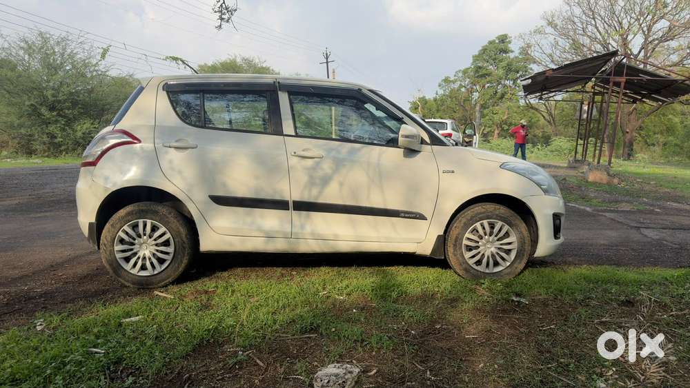 Maruti Suzuki Swift Vdi, 2015, Diesel