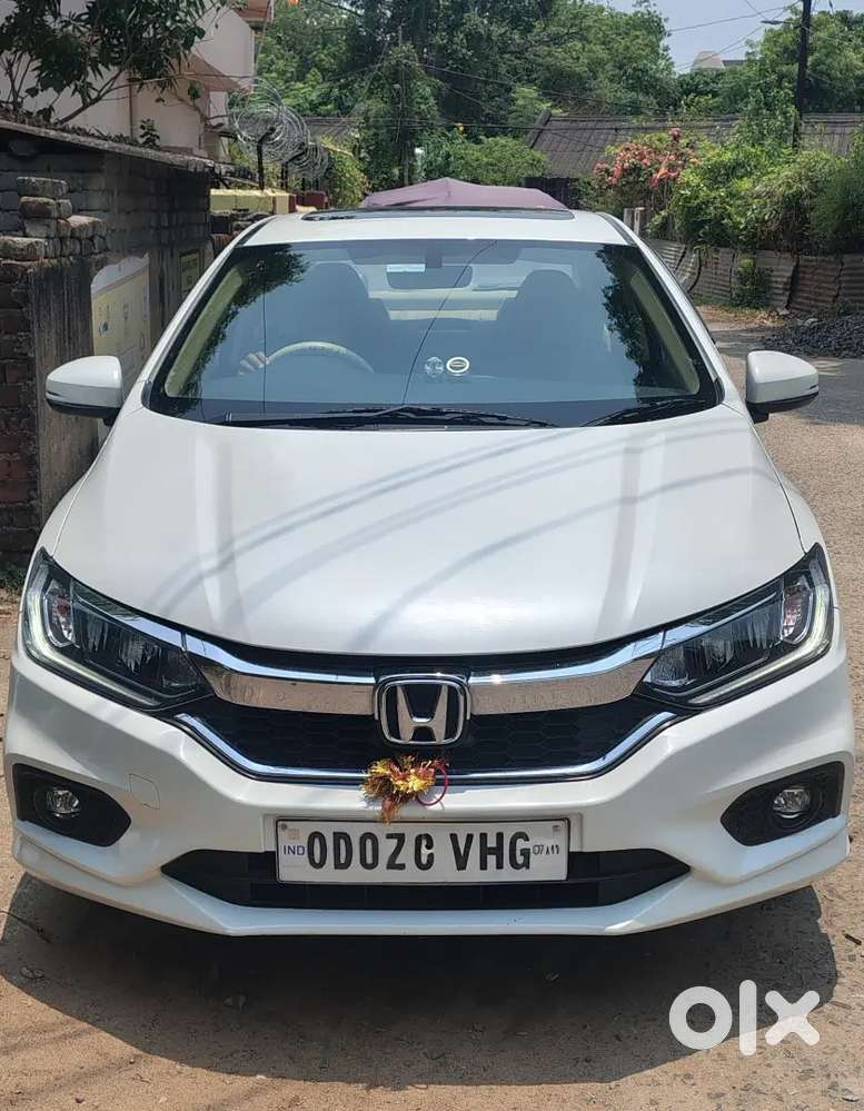 Honda City With Sunroof..brand New Condition..