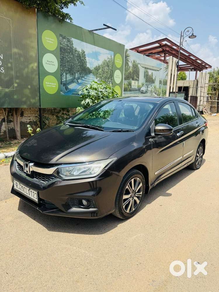 Honda City, 2022, Petrol