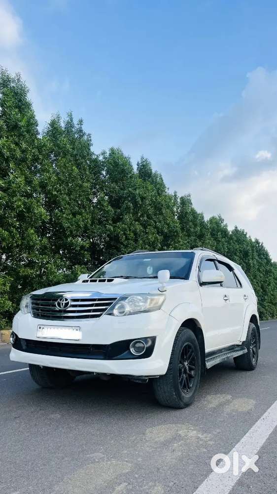Toyota Fortuner 2012 Diesel 86000 Km Driven