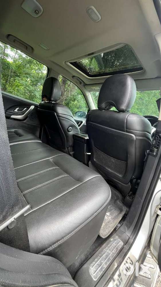 Mahindra Xuv500 W9 1.99, 2019, Diesel