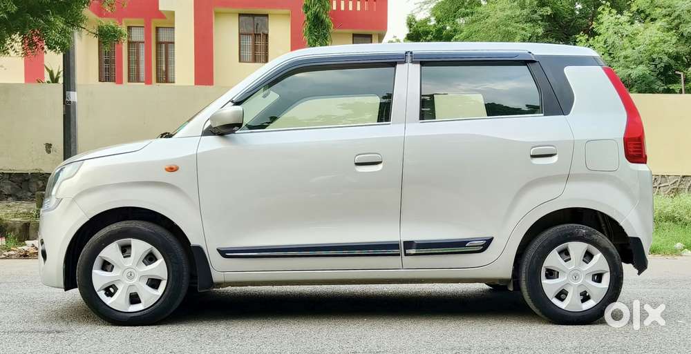 Maruti Suzuki Wagon R 1.0 Vxi Cng, 2023, Cng & Hybrids