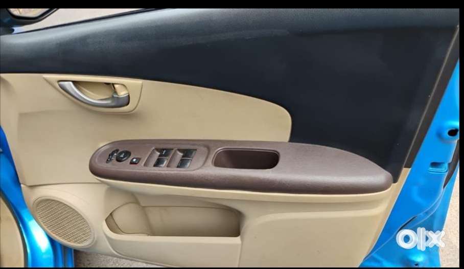 Honda Brio Vx O At, 2013, Petrol