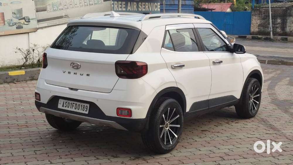 Hyundai Venue 1.2 S Plus, 2022, Petrol