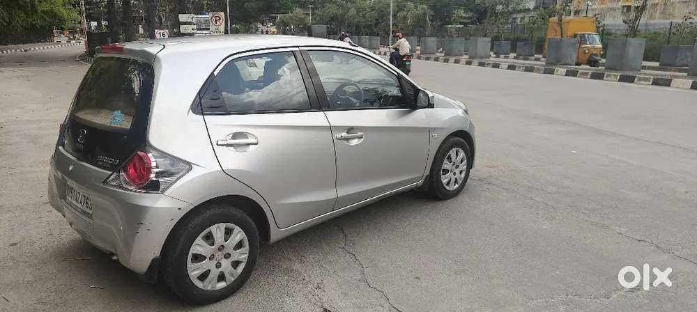 Honda Brio Mt 2014