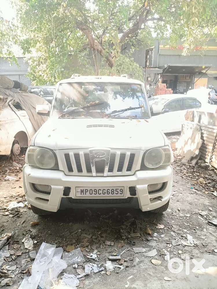Mahindra Scorpio Classic 2010