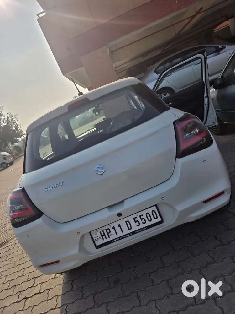 Maruti Suzuki Swift 2024 Petrol 42000 Km Driven