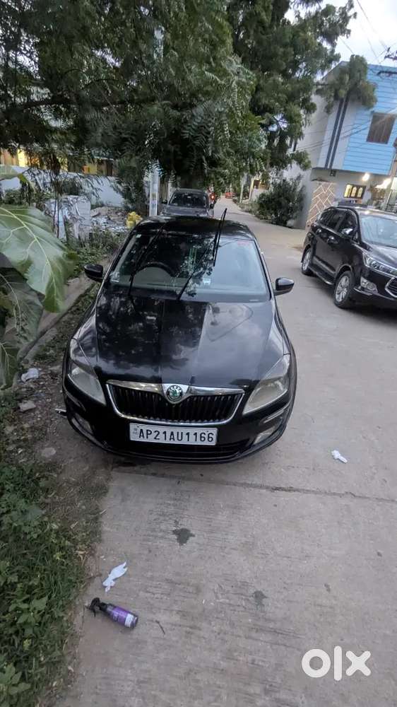 Skoda Rapid Elegance 2013 Diesel