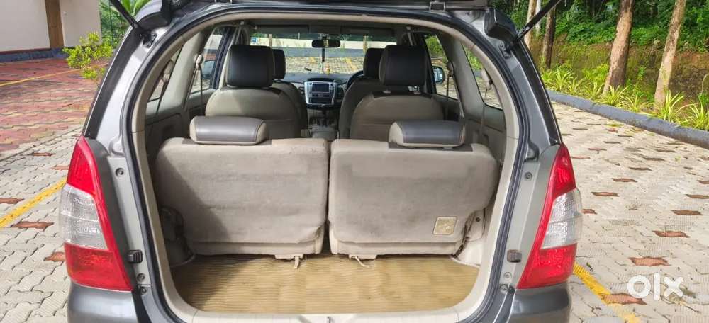 Toyota Innova 2014 Diesel Well Maintained