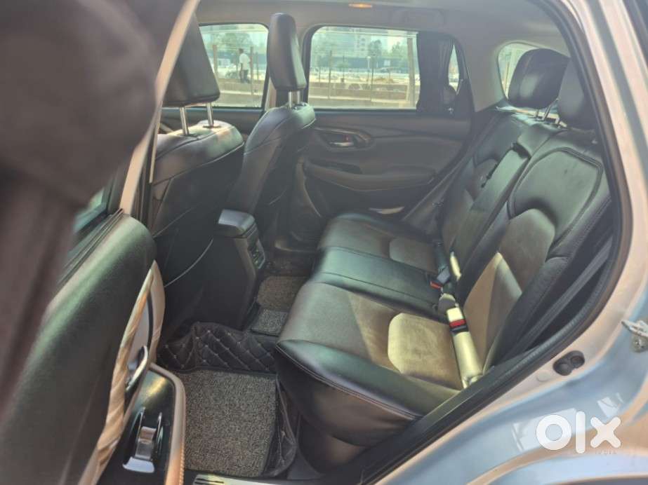 Toyota Urban Cruiser Hyryder 1.5 V Hybrid, 2023, Petrol