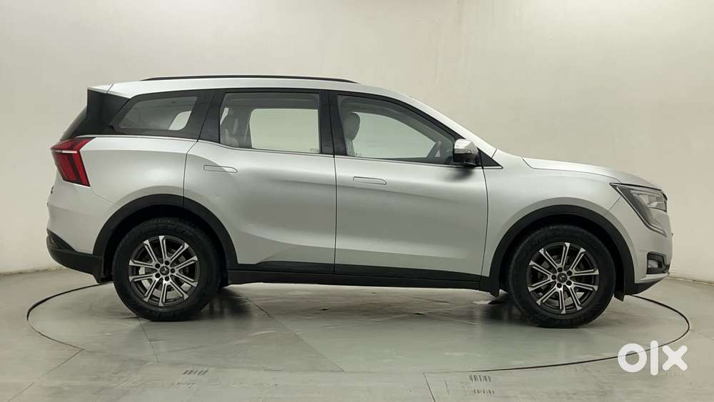 Mahindra Xuv700 2.0 Ax 7 Petrol At Luxury Pack Str, 2021, Petrol