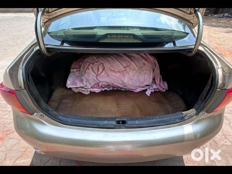 Toyota Corolla Altis 1.8g