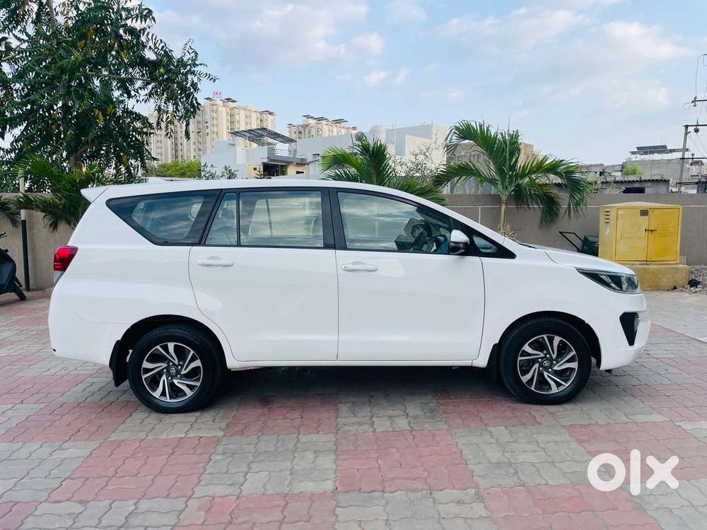 Toyota Innova Crysta 2.4 G Mt 8s, 2021, Diesel
