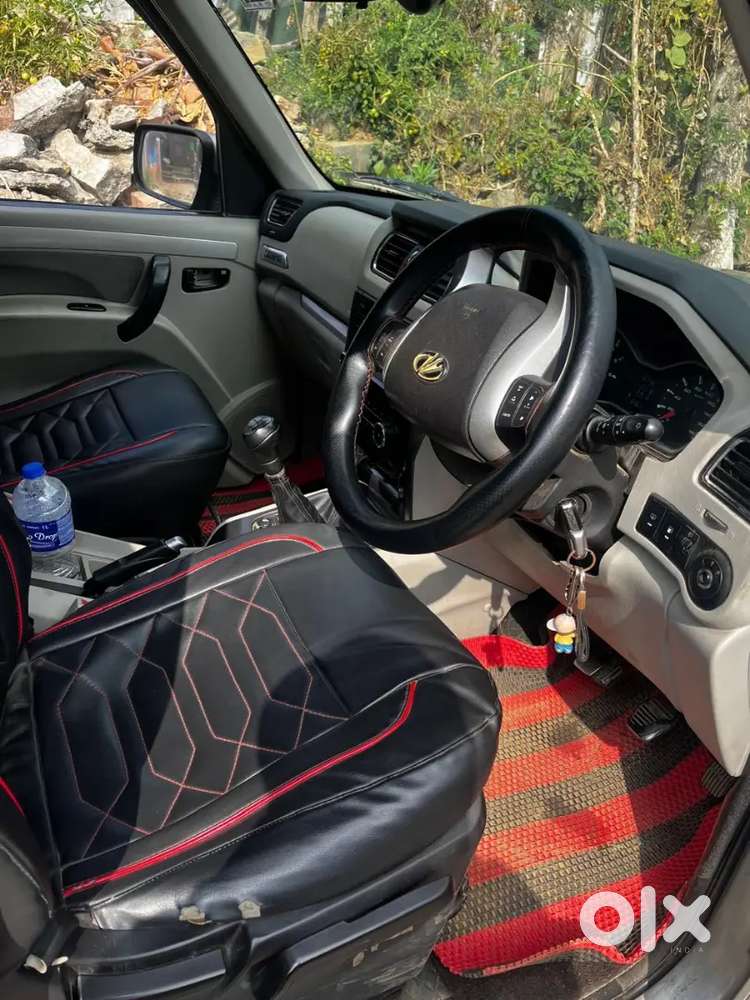 Mahindra Scorpio 2015