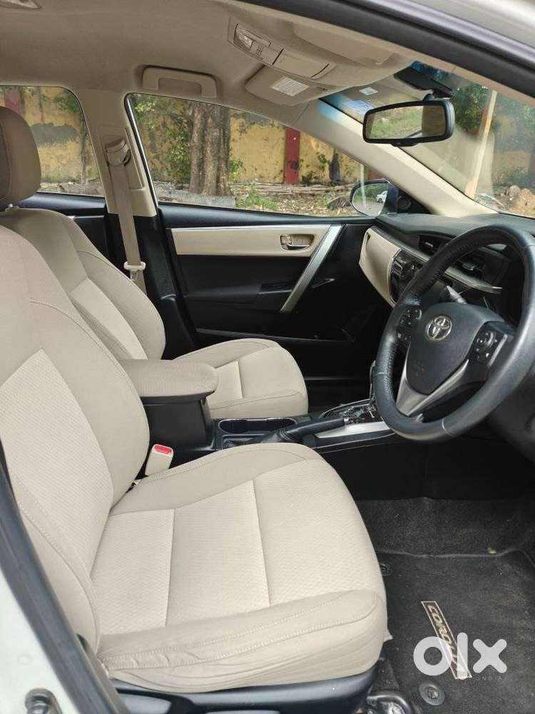 Toyota Corolla Altis 1.8 G Cvt, 2017, Petrol