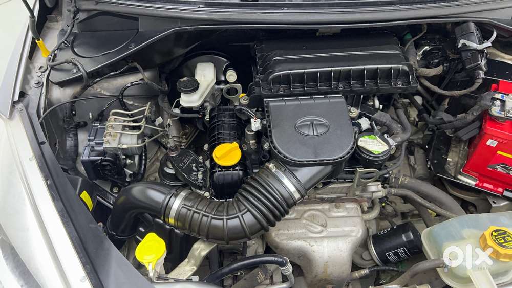 Tata Tiago Xza, 2019, Petrol