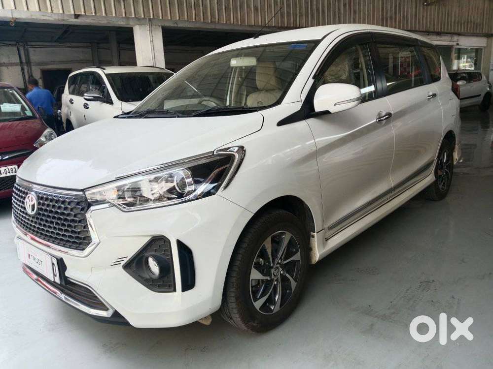 Toyota Rumion, 2025, Petrol