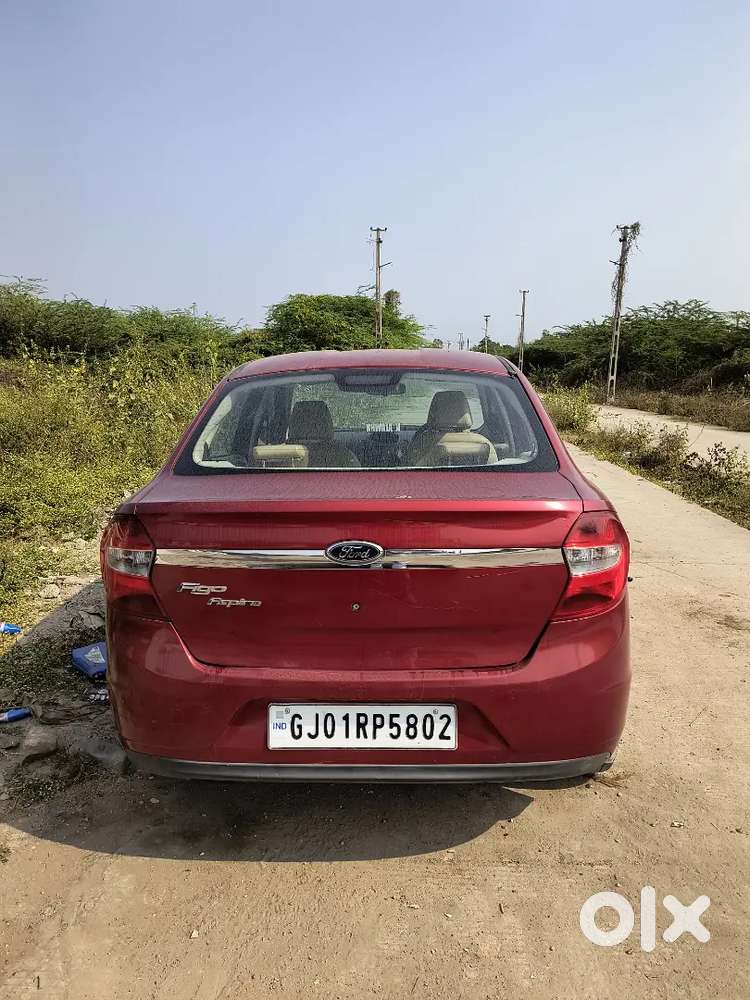 Ford Aspire Titanium Blu 2016