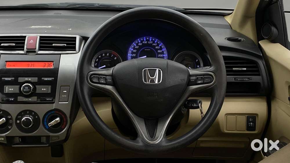 Honda City 2011-2013 V Mt, 2013, Petrol