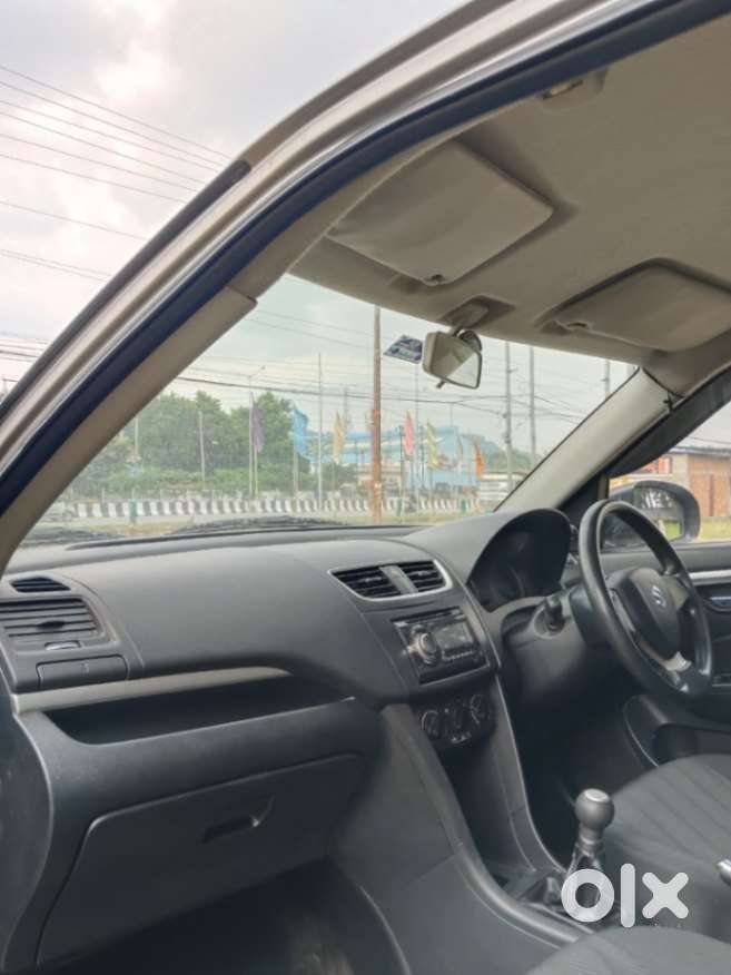 Maruti Suzuki Swift Vxi, 2014, Petrol