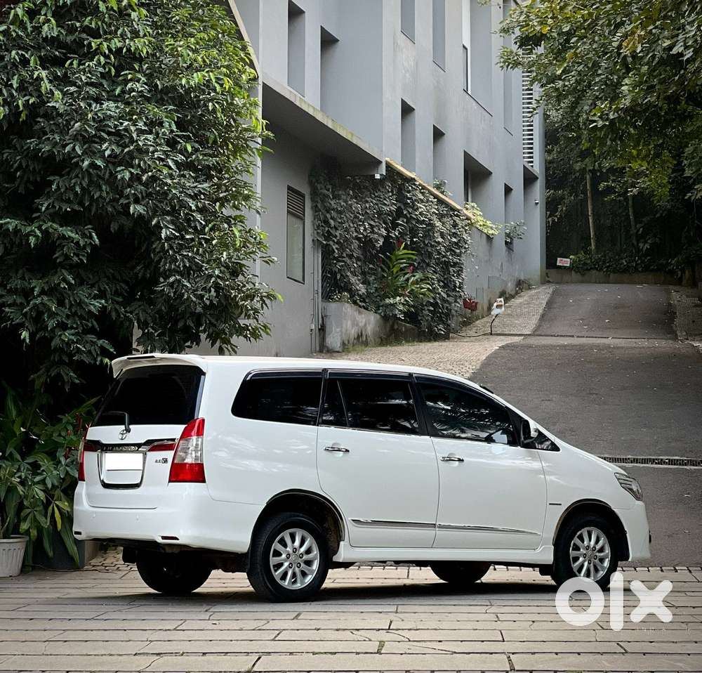 Toyota Innova 2.5 V 7 Str, 2015, Diesel