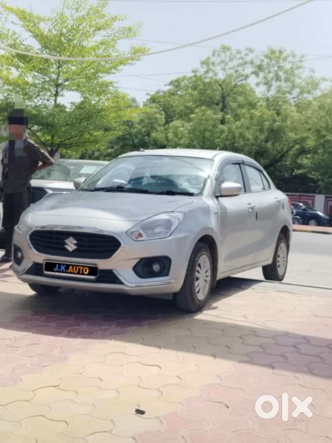 Maruti Suzuki Dzire 1.2 Vxi, 2018, Petrol