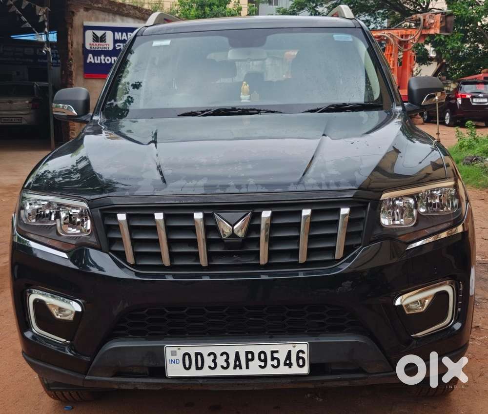 Mahindra Scorpio N Z2 Petrol Mt 7 Str, 2024, Petrol