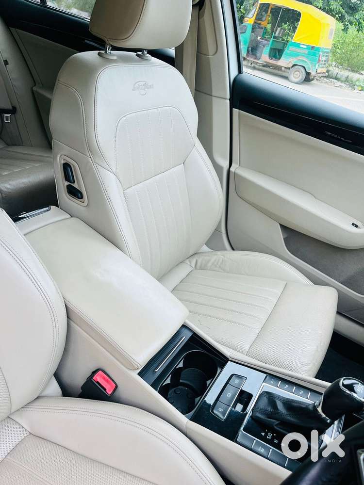 Skoda Superb Lk 1.8 Tsi At, 2018, Petrol