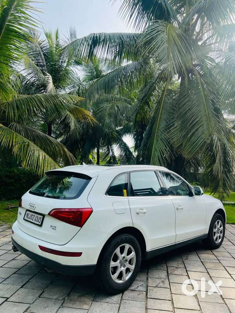 Audi Q5 30 Tdi Premium With Sunroof, 2011, Petrol