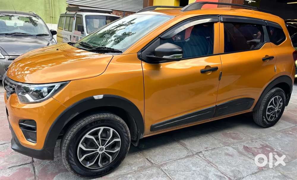 Renault Triber 1.0 Rxe, 2021, Petrol