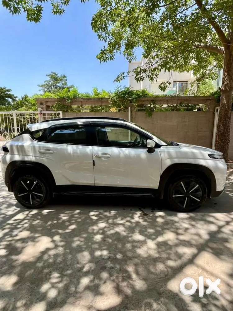 Maruti Suzuki Fronx Cng 2025