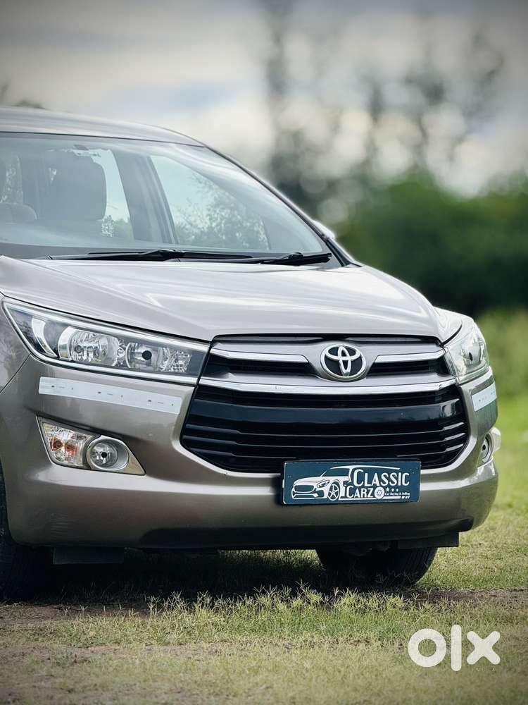 Toyota Innova Crysta 2.4 G Mt 8s, 2019, Diesel