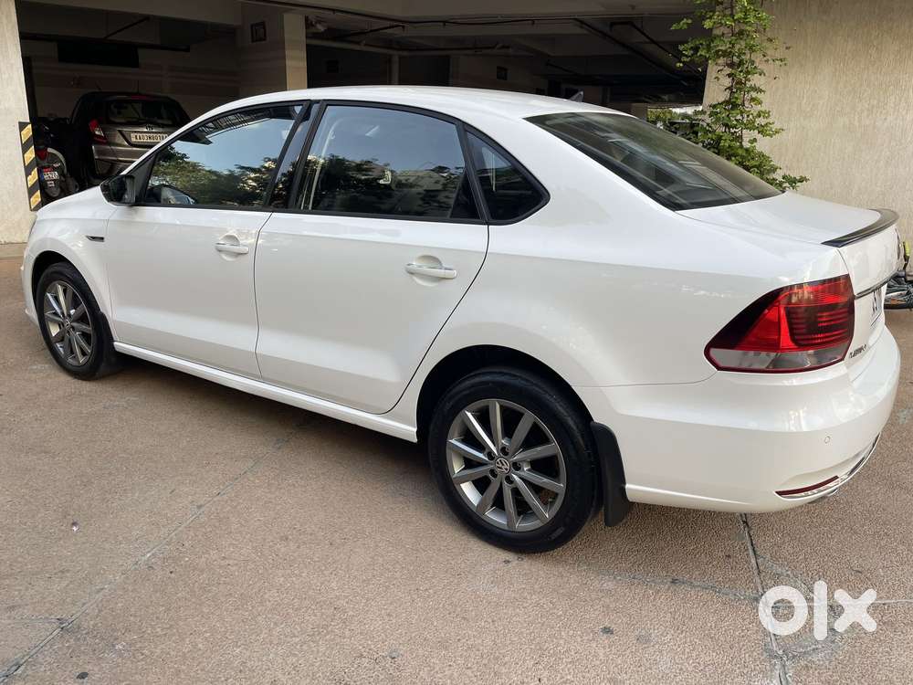 Volkswagen Vento 1.2 Highline Plus At 16 Alloy, 2019, Petrol