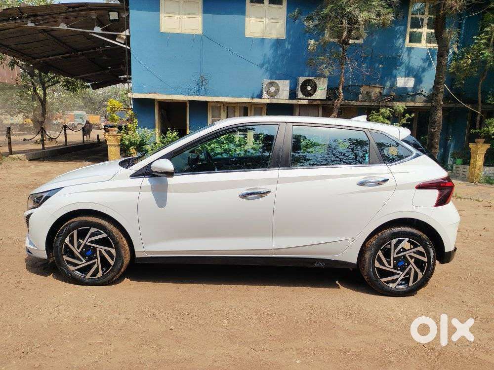 Hyundai I20 Asta (o) 1.2 Mt, 2025, Petrol