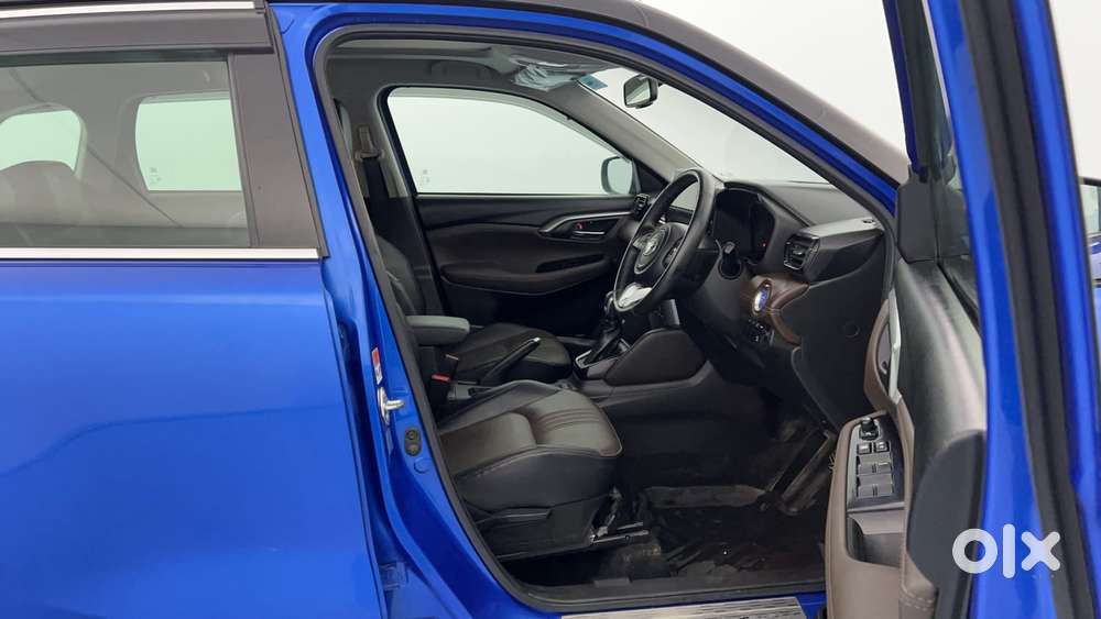 Toyota Urban Cruiser Hyryder 1.5 V Hybrid, 2022, Petrol