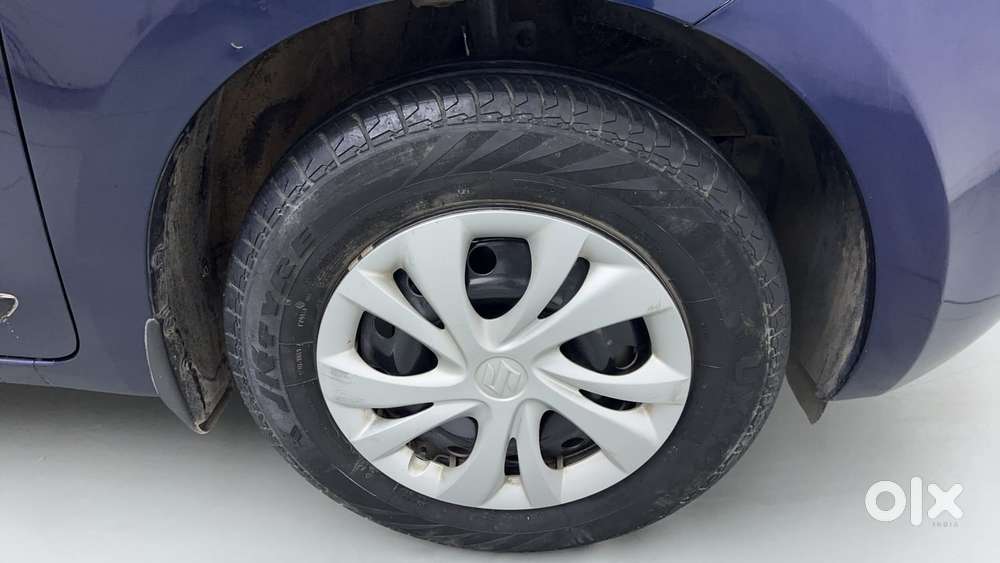 Maruti Suzuki Swift Amt Vvt Vxi, 2022, Petrol