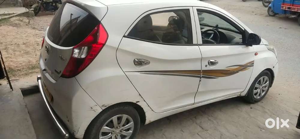 Hyundai Eon Magna + 2014 Petrol