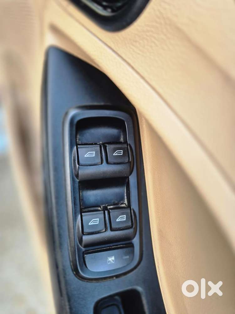 Ford Aspire Titatinium Blu Ti-vct, 2017, Petrol