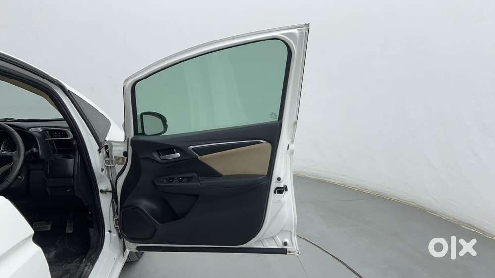 Honda Jazz V Cvt, 2016, Petrol