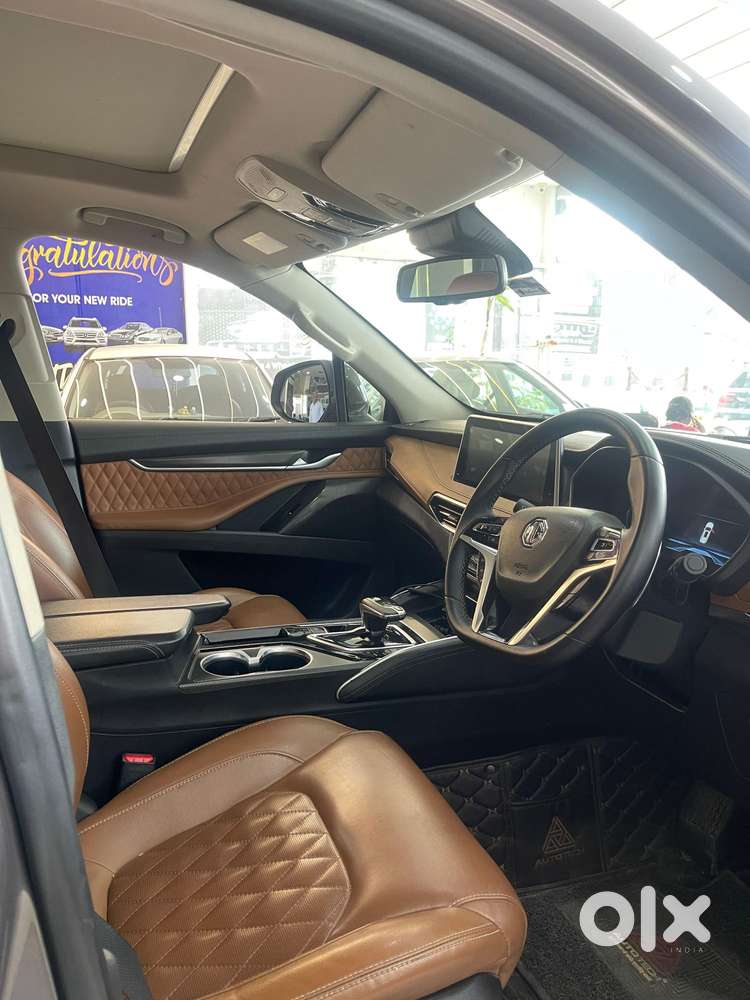 Mg Gloster Savvy 4x2 7str, 2022, Diesel