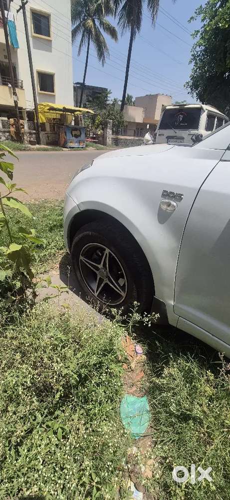 Maruti Suzuki Dzire 2010