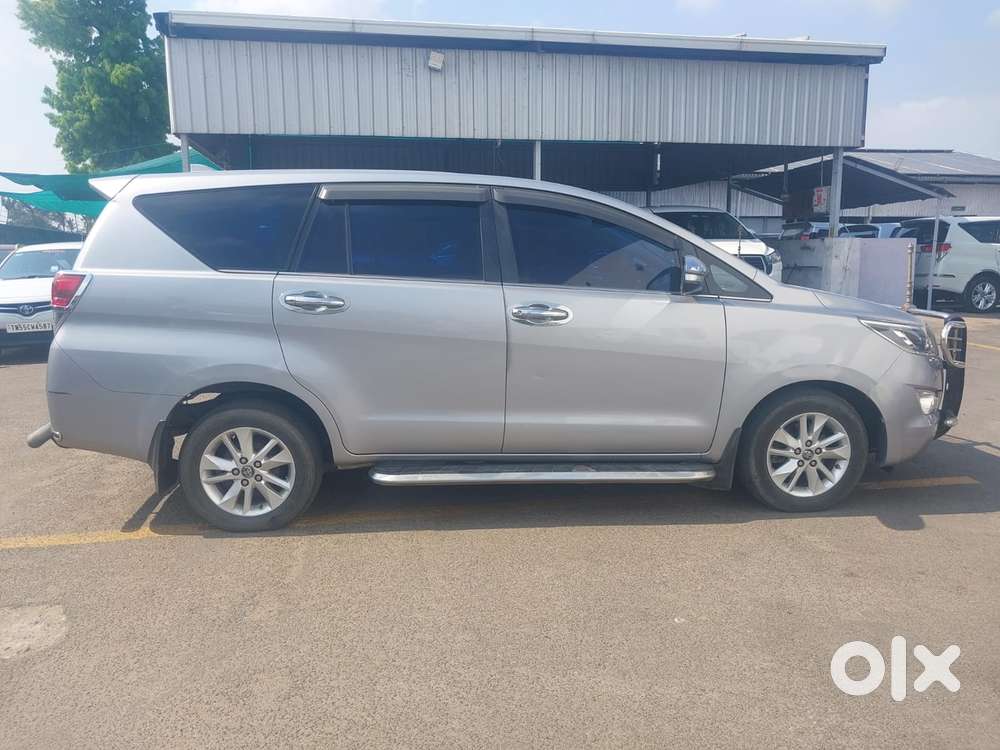 Toyota Innova Crysta 2.4 V, 2017, Diesel