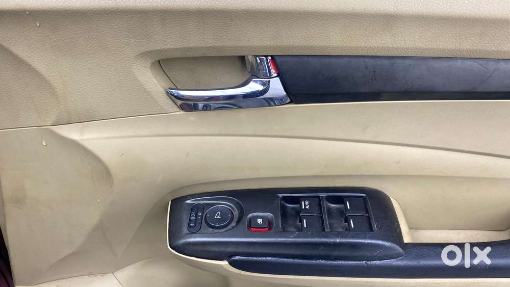 Honda City V Mt, 2013, Petrol