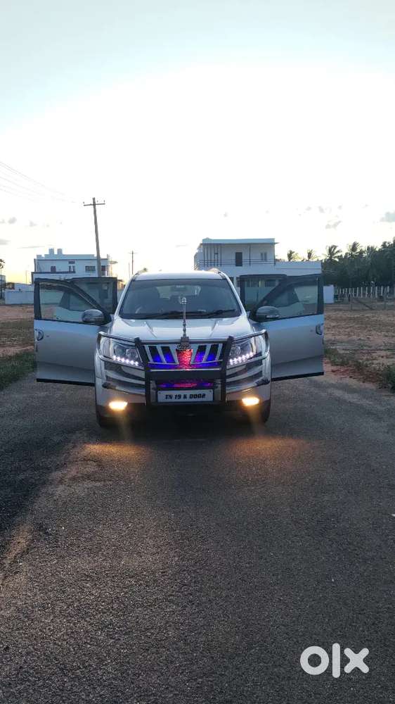 Mahindra Xuv500 2wd 2013