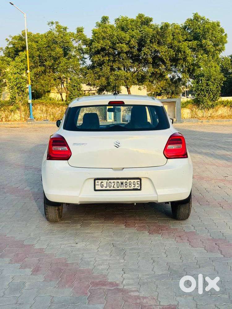 Maruti Suzuki Swift Vxi 1.2 Abs Bs-iv, 2022, Cng & Hybrids