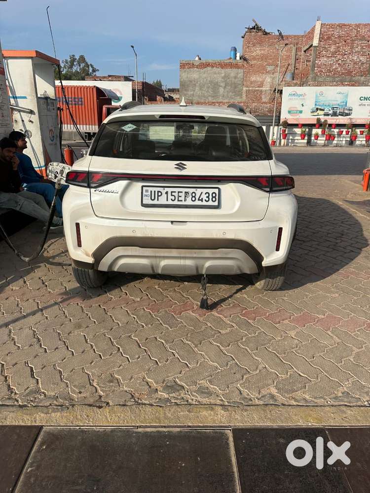 Maruti Suzuki Fronx Sigma 1.2 Mt, 2024, Cng & Hybrids