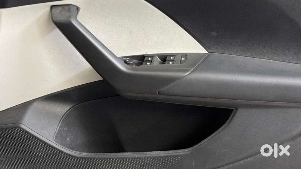 Volkswagen Taigun 1.0 Tsi Topline, 2022, Petrol