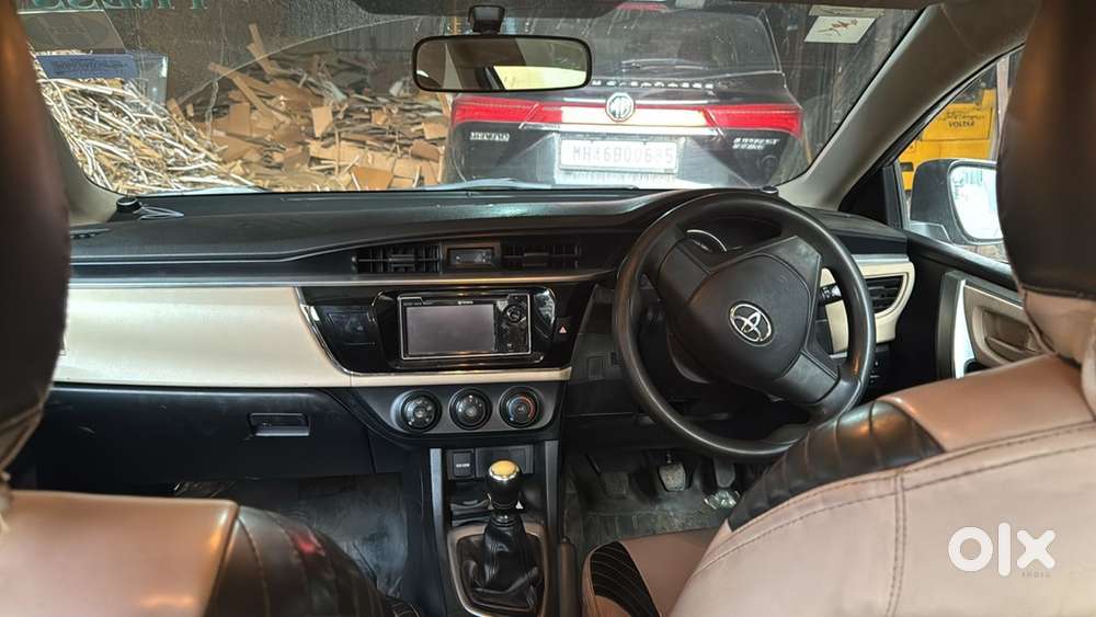Toyota Corolla Altis 2015