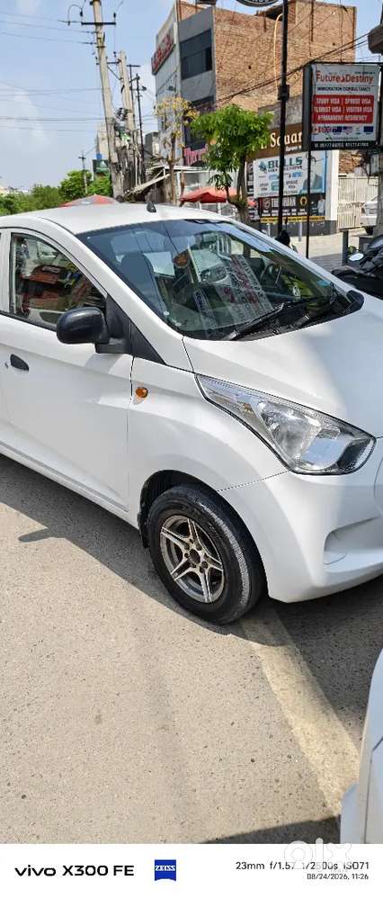 Hyundai Eon 2015 Petrol