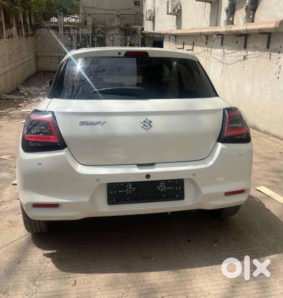 Maruti Suzuki Swift Zxi 2024